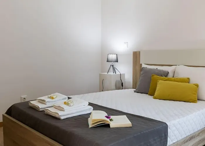 Sea 27 B Vakantiehuis Santa Barbara (Sao Miguel)